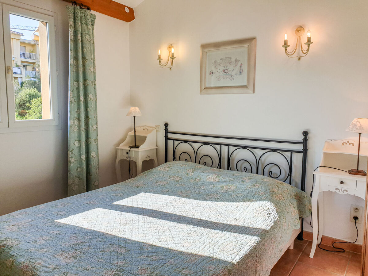 T2 Calvi 30m² avec piscine et accès plage - Photo 15