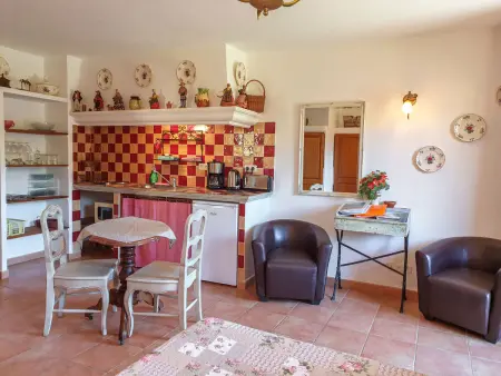 Studio 2 pers. 23-25 m² à Calvi, balcon & piscine : photo 6