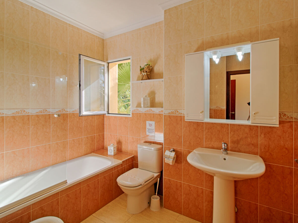 Villa Altamar – piscine privée et vue montagne à Calpe - Photo 15