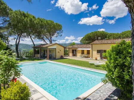 Location maison à Bucine, Cedri Alti