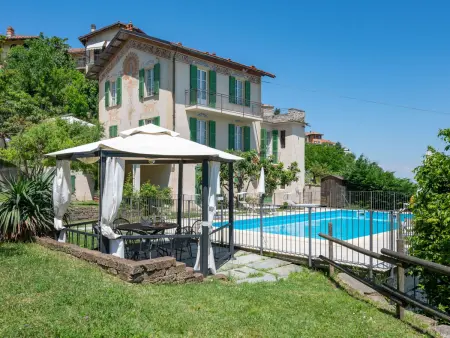 Villa Savio, 19ème siècle avec piscine à La Morra - Photo 1