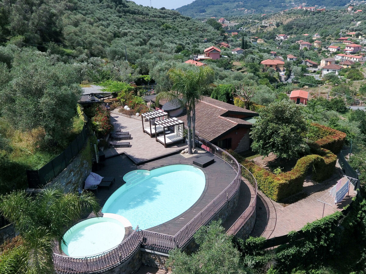 Villa Monterosso - 8 personnes, piscine & jardin 2000 m² - Photo 2