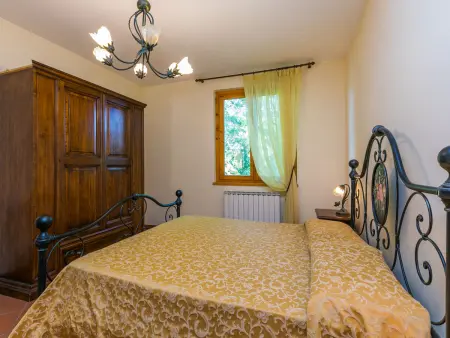 Margherita – Appartement 75 m² Bucine, piscine et jardin : photo 13