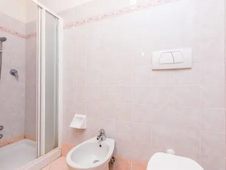 Margherita – Appartement 75 m² Bucine, piscine et jardin : photo 21