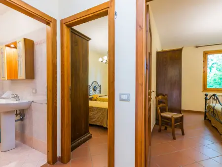 Margherita – Appartement 75 m² Bucine, piscine et jardin : photo 22