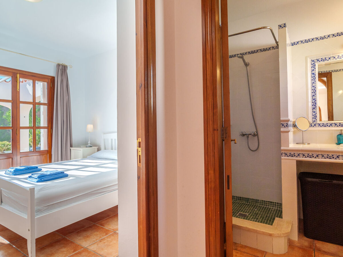 Ana II – Appartement 2 ch. avec grande terrasse à Cala Murada - Photo 11