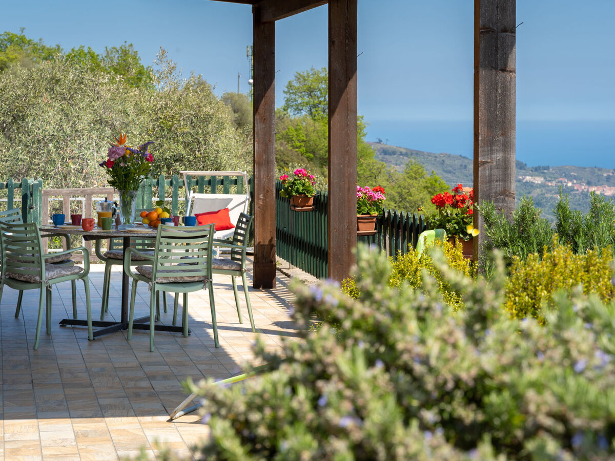 Maison Ciappai avec piscine et vue panoramique - Photo 3
