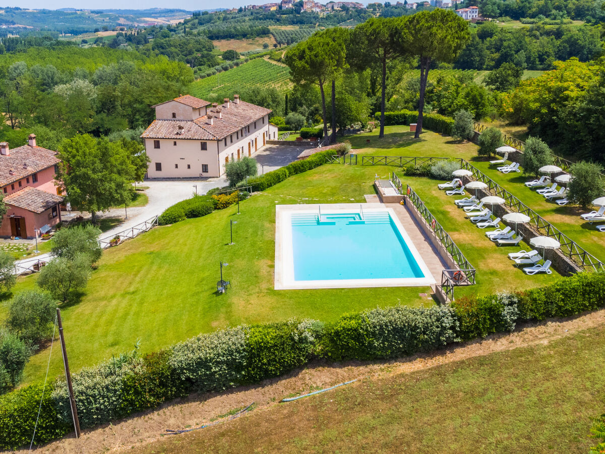 Gîte Francigena à Castelfiorentino, piscine et jardin - Photo 1