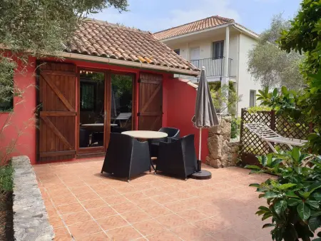Petite maison 28 m² à Calvi, 400 m de la plage : photo 10