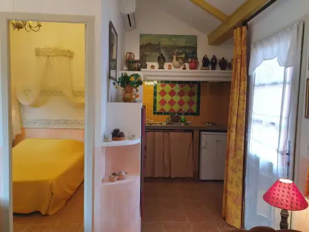 Petite maison 28 m² à Calvi, 400 m de la plage : photo 12