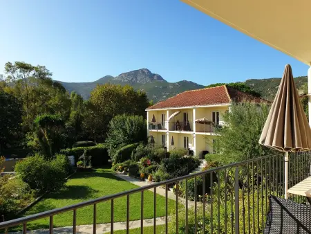 Le Home - Appartement 2 pièces avec balcon à Calvi : photo 2