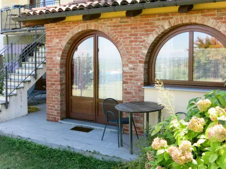 Location appartement à La Morra, Il Vino