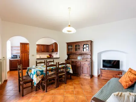 Appartement La Colombera à Diano Marina, piscine et verdure : photo 8