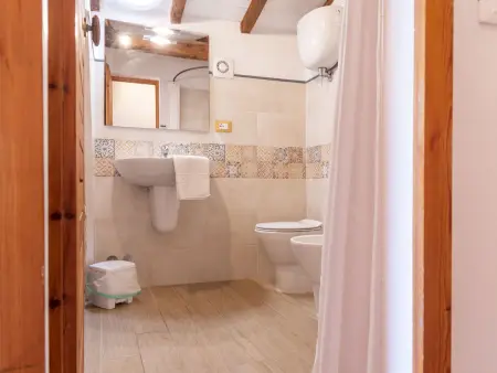 Maison rustique de 600 m² à Chiusi, piscine et jardin : photo 46
