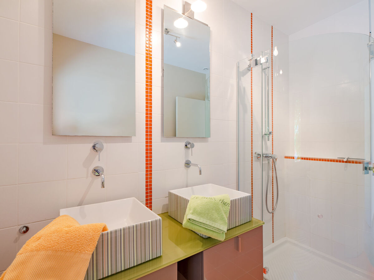 Maison Arbelle avec piscine à Saint Cézaire - Photo 16