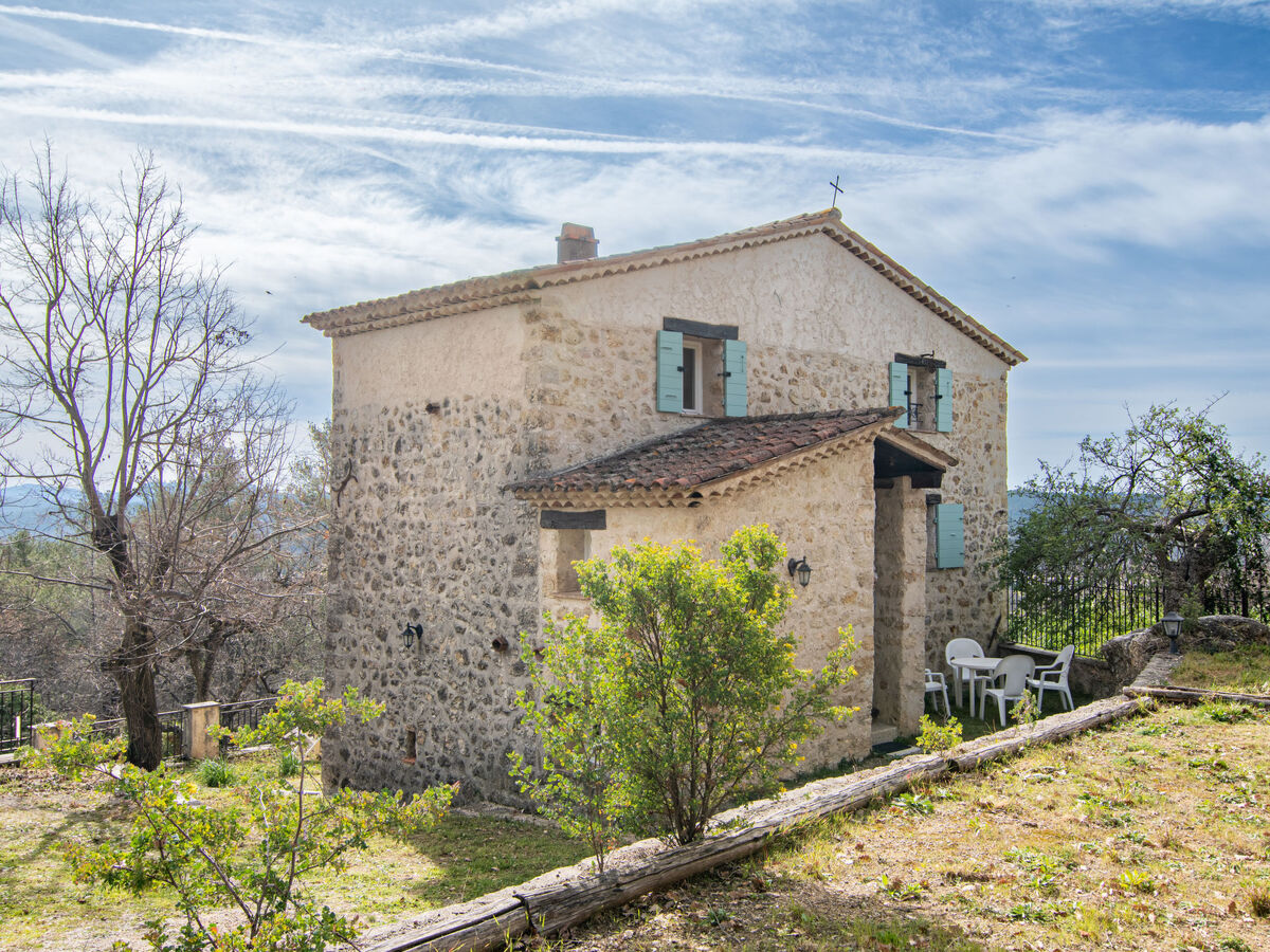 La Foux, maison rustique 70 m² à Tourrettes - Photo 2