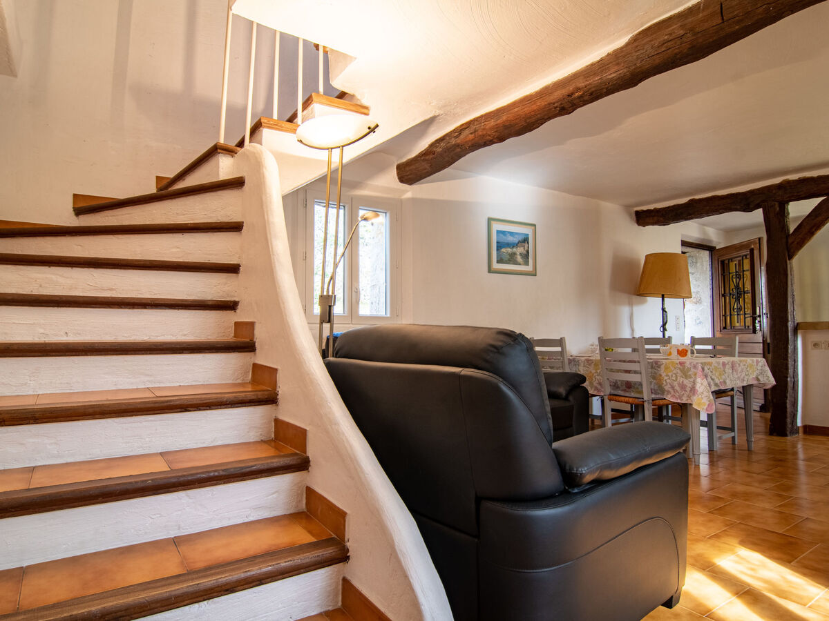 La Foux, maison rustique 70 m² à Tourrettes - Photo 3