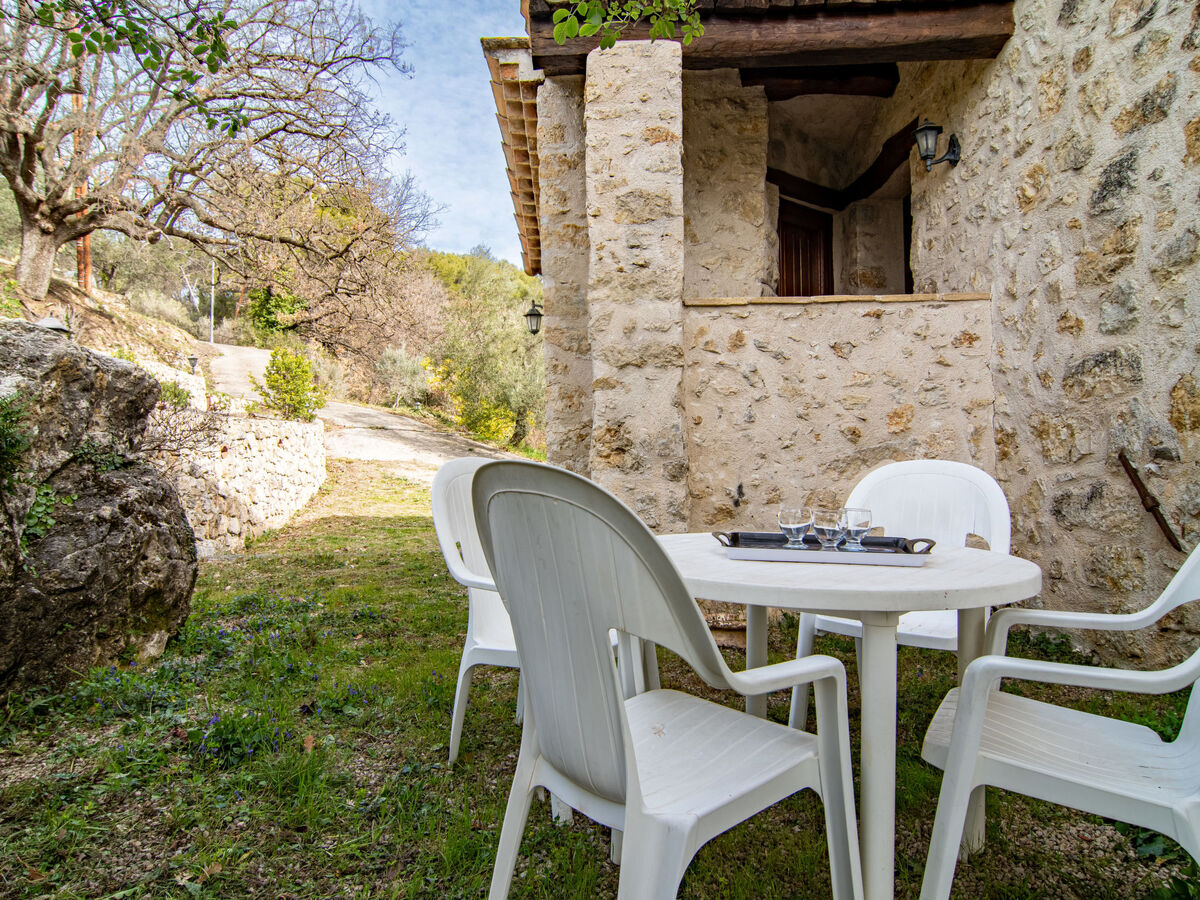 La Foux, maison rustique 70 m² à Tourrettes - Photo 9