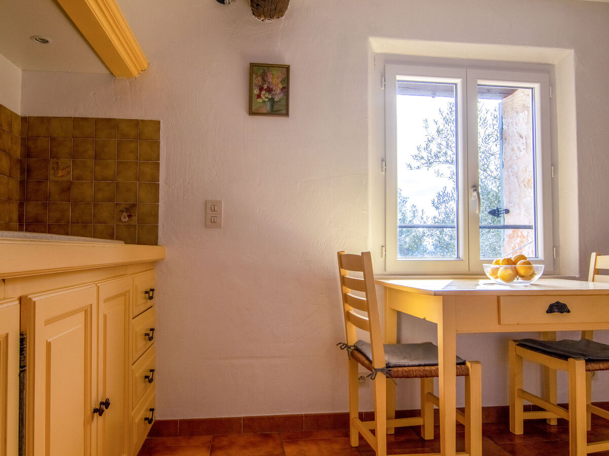 La Foux, maison rustique 70 m² à Tourrettes - Photo 12