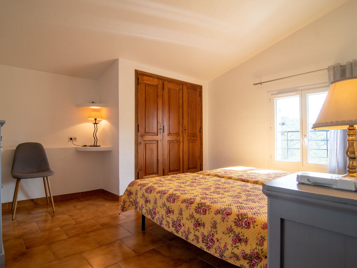 La Foux, maison rustique 70 m² à Tourrettes - Photo 17