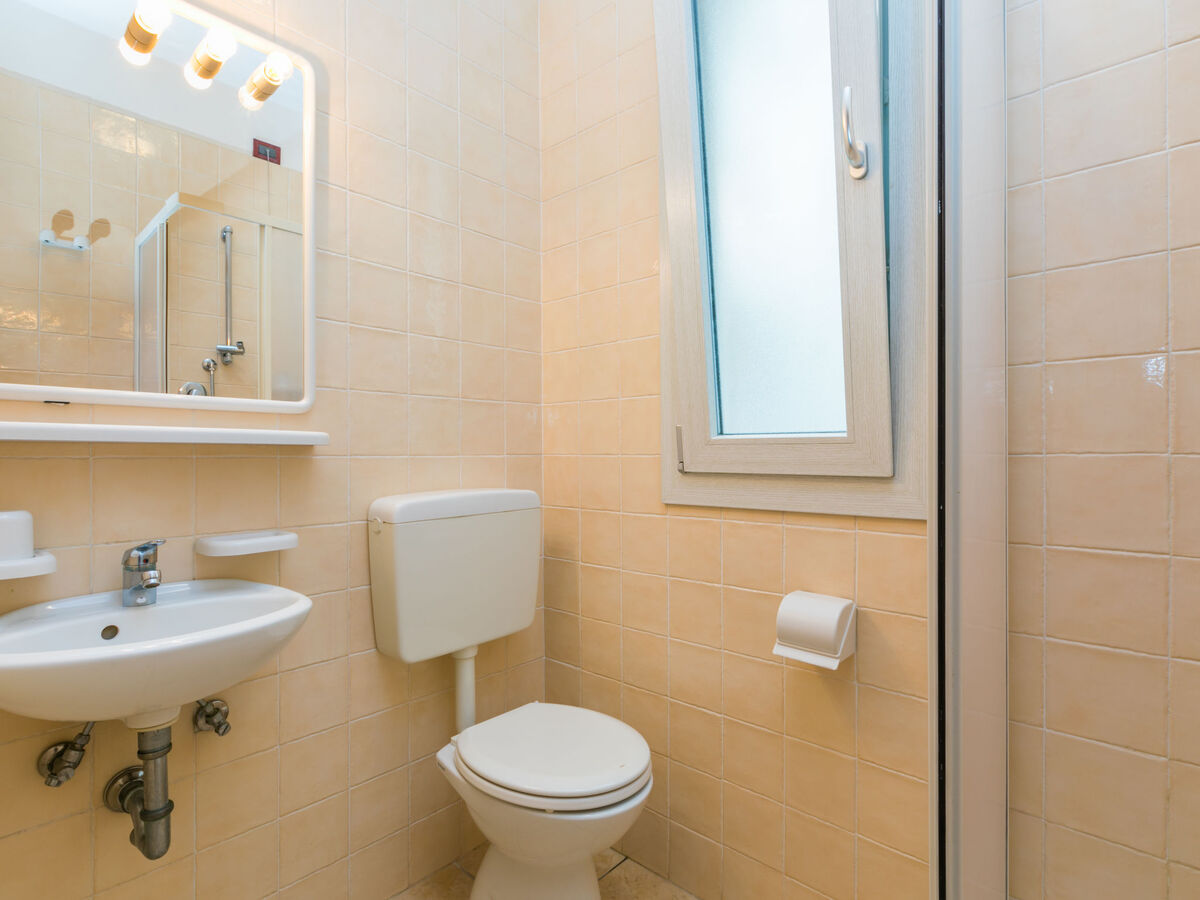 Appartement Robinia/Pinetine - 7 pers. à 300 m de la mer - Photo 10
