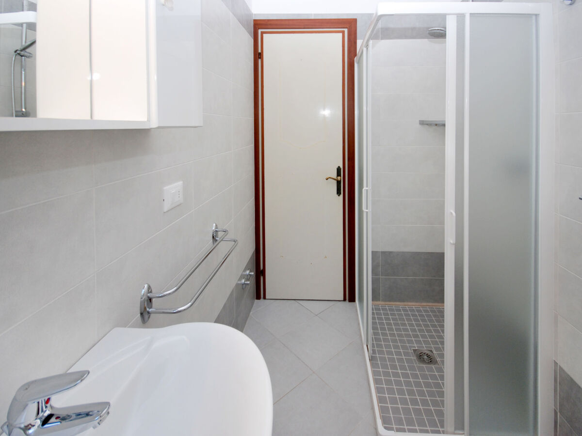 Villa Salvador – Maison avec service de plage à Lignano Pineta - Photo 12