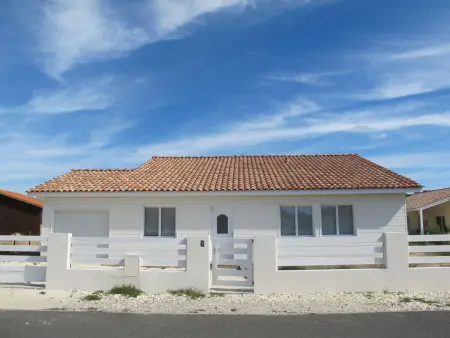 Villa Nael à Montalivet avec piscine chauffée et terrain clôturé : photo 14