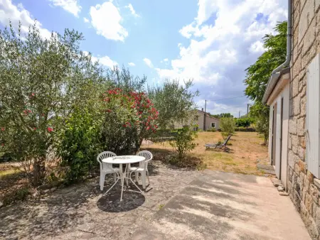 Maison Les Lauriers Roses à Largentière, vue sur les montagnes : photo 18