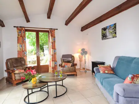 Maison Les Lauriers Roses à Largentière, vue sur les montagnes : photo 25