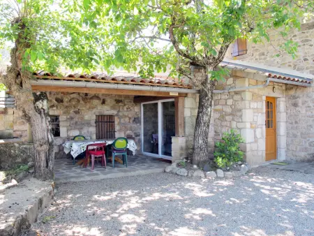 Maison Malbosc rustique avec terrasse à Saint-Genest-de-Beauzon : photo 3