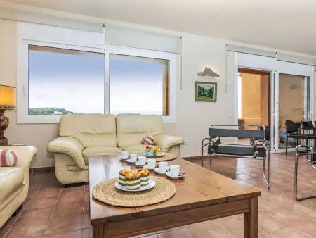 Maison mitoyenne à Begur avec vue panoramique sur la mer : photo 7