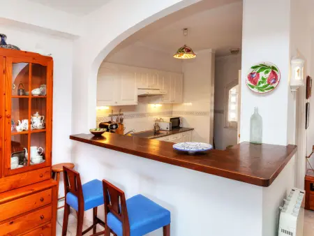 Maison mitoyenne à Pals avec piscine commune et jardin : photo 7