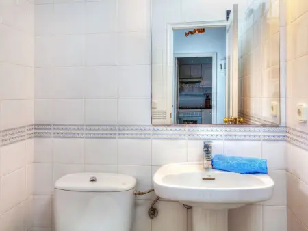 Maison mitoyenne à Pals avec piscine commune et jardin : photo 9