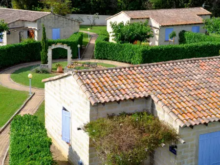 Maison Fontenelle à Raphèle-les-Arles, piscine - Photo 4