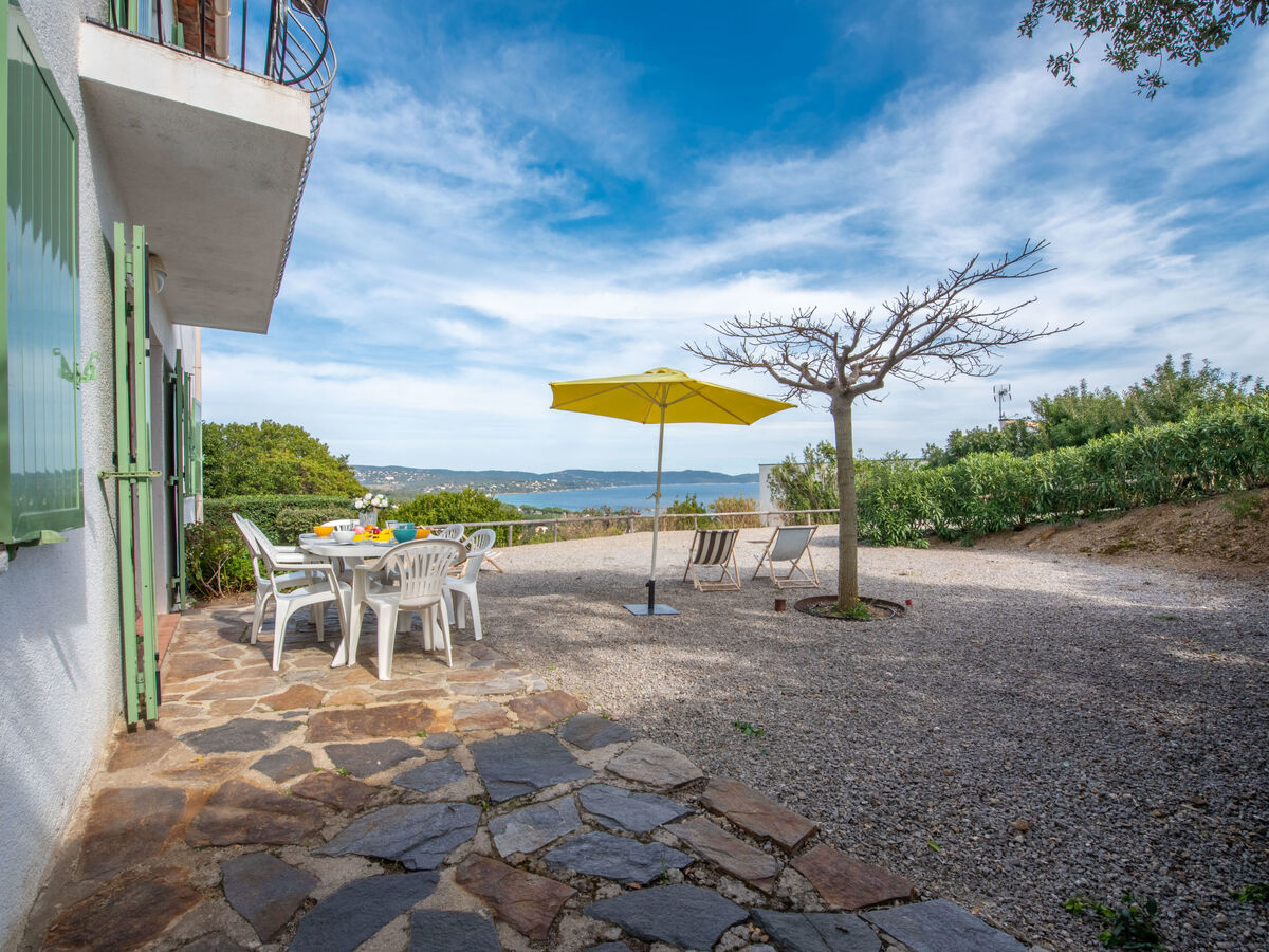Les Arbousiers - Appartement 3 chambres à Cavalaire - Photo 3