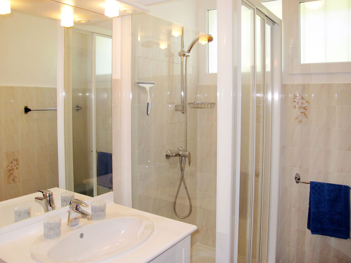 Villa Montemare Colette : appartement vue mer au Lavandou - Photo 9