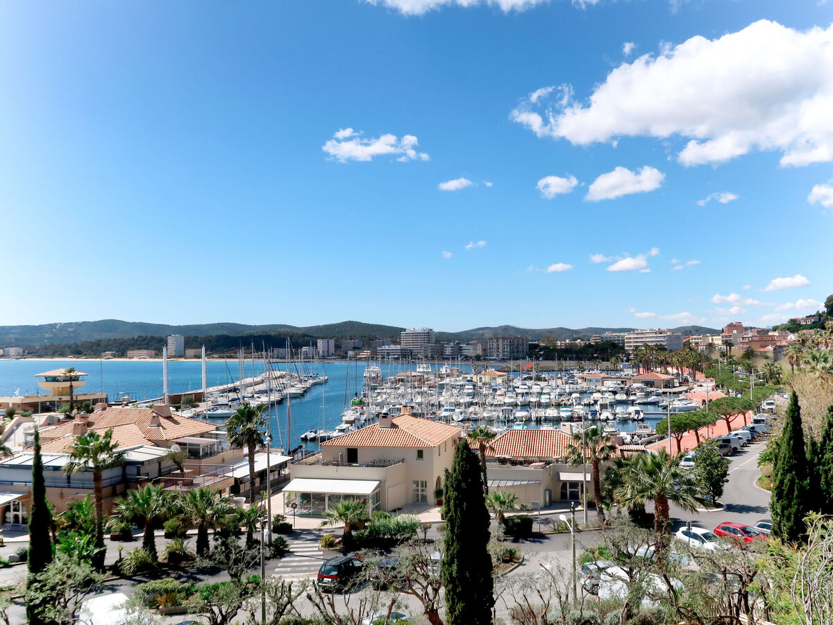Villa Montemare Colette : appartement vue mer au Lavandou - Photo 13