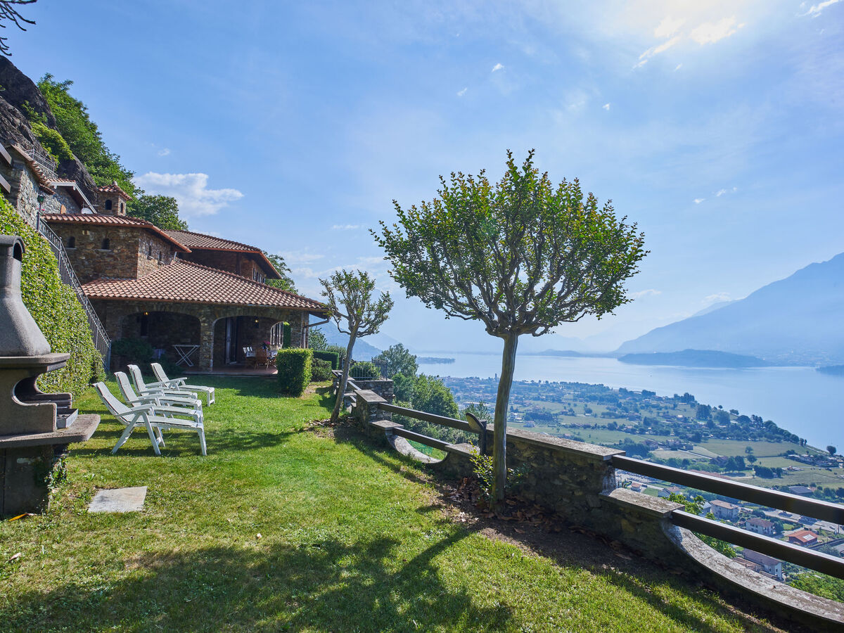 Villa Bellavista – Maison 12 pers. vue lac à Dongo - Photo 1