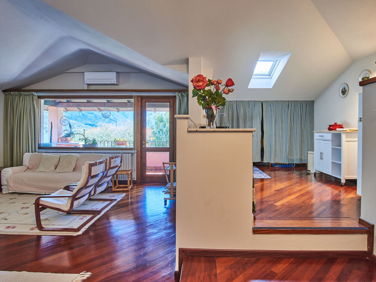 Appartement Terrazzo fiorito, vue lac et montagnes - Photo 3
