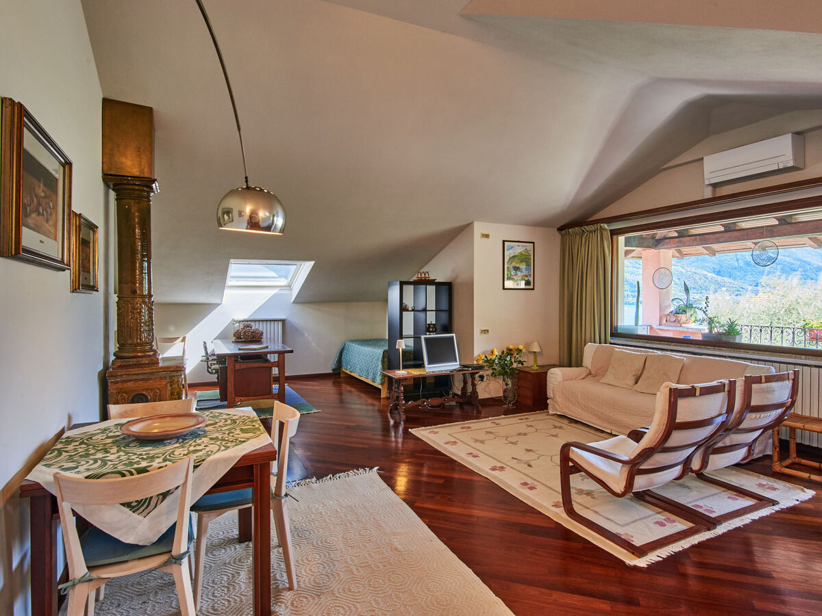 Appartement Terrazzo fiorito, vue lac et montagnes - Photo 9
