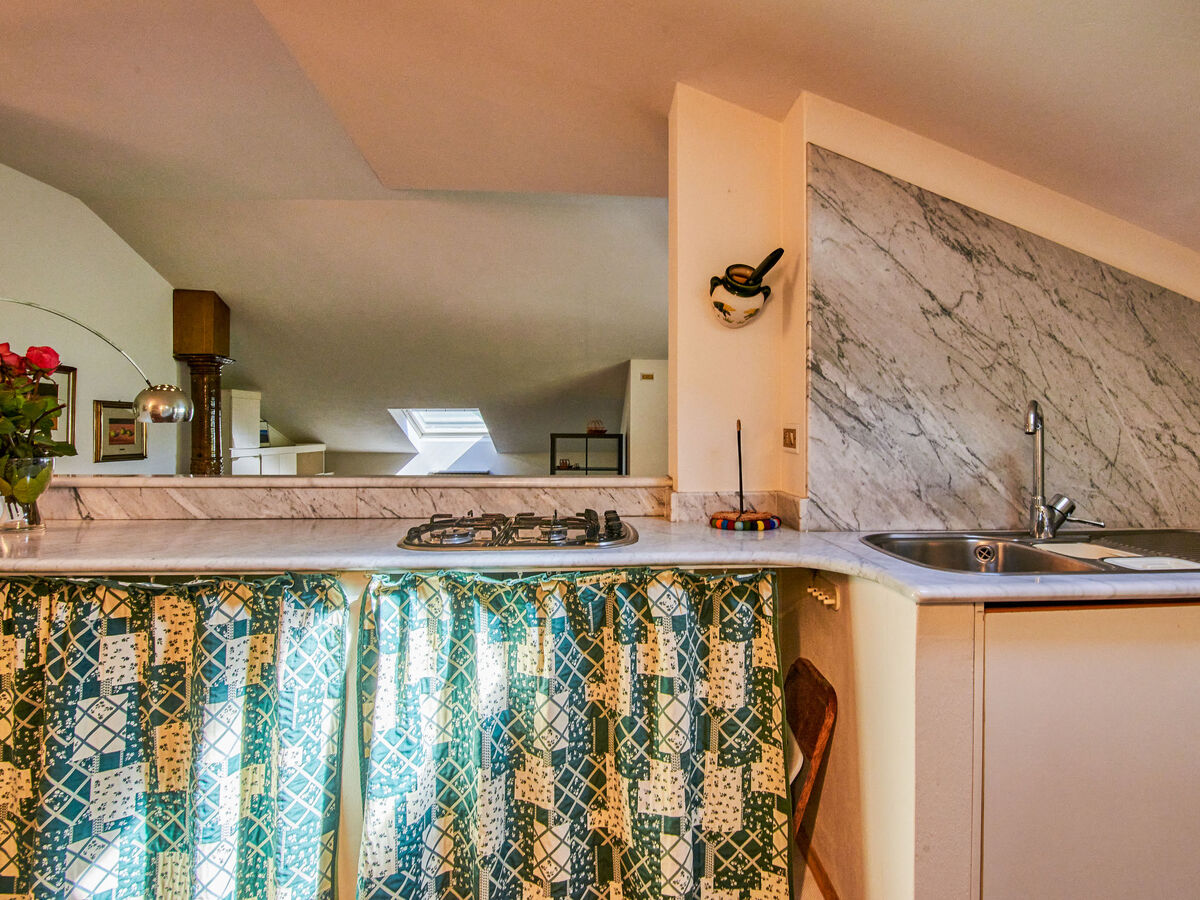 Appartement Terrazzo fiorito, vue lac et montagnes - Photo 15