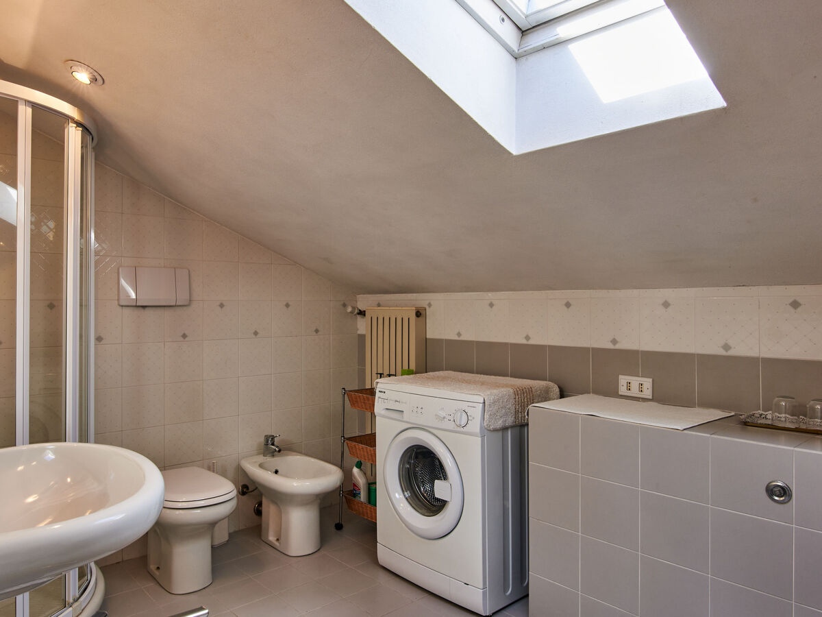 Appartement Terrazzo fiorito, vue lac et montagnes - Photo 22