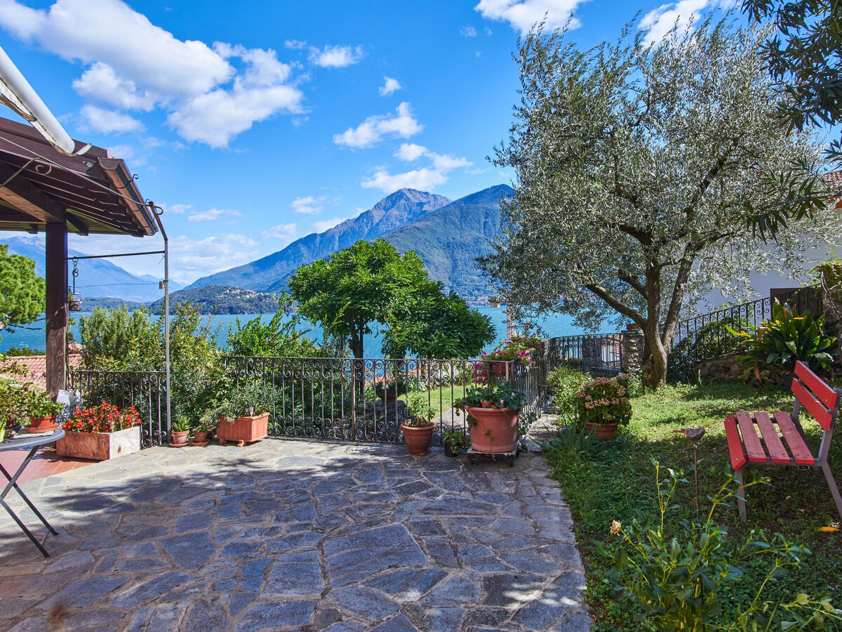 Appartement Terrazzo fiorito, vue lac et montagnes - Photo 26