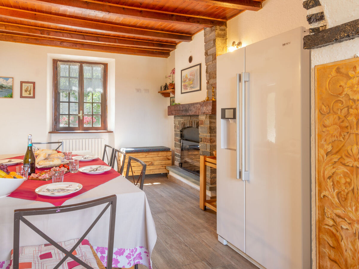 Maison Rita à Varenna : 4 chambres, piscine et vue sur le lac - Photo 6