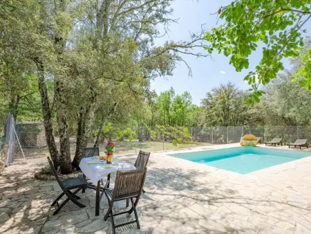 Les Campaou – Maison rustique avec piscine à Baudinard - Photo 1