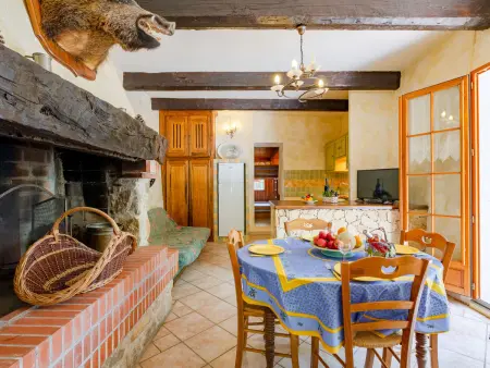 Les Campaou – Maison rustique avec piscine à Baudinard - Photo 3