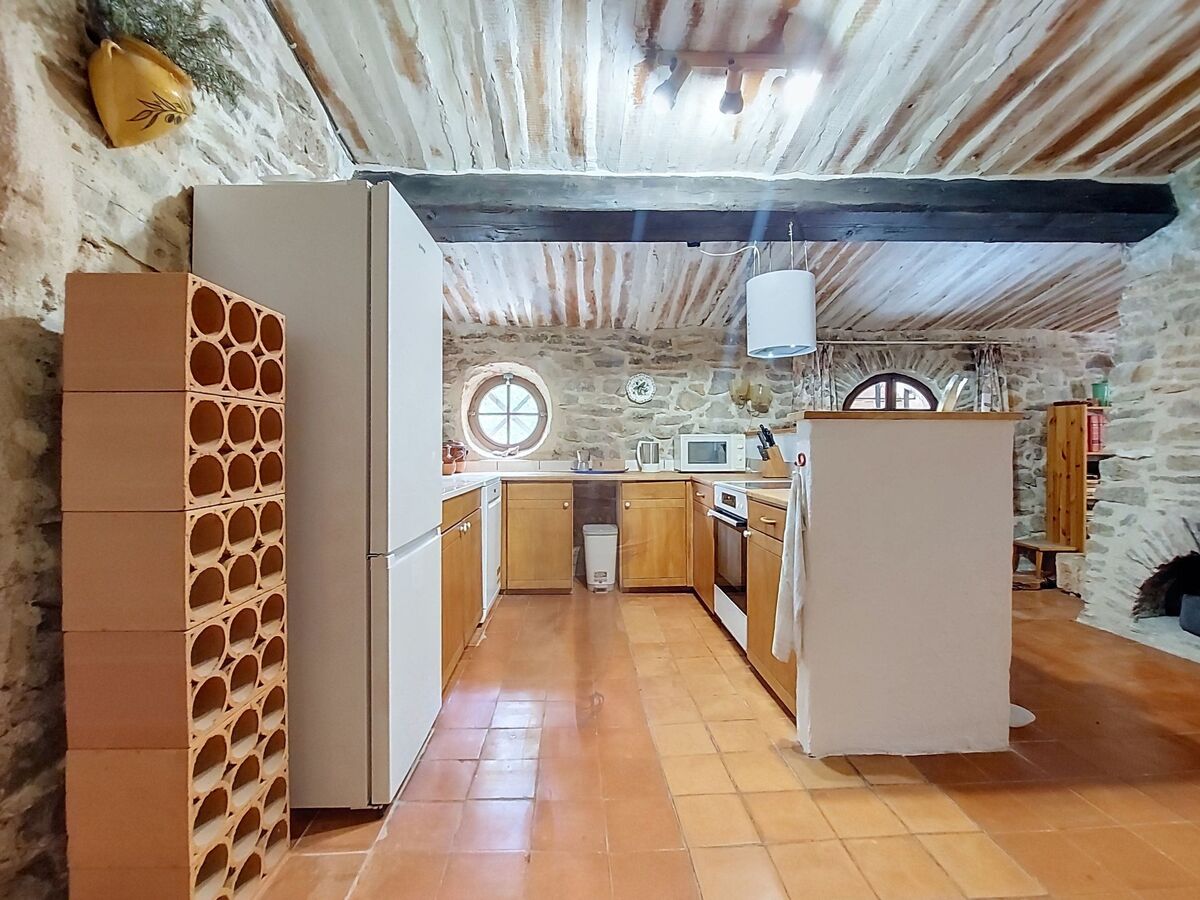 Carpanel, maison rustique 140 m² avec piscine à Flassans - Photo 17