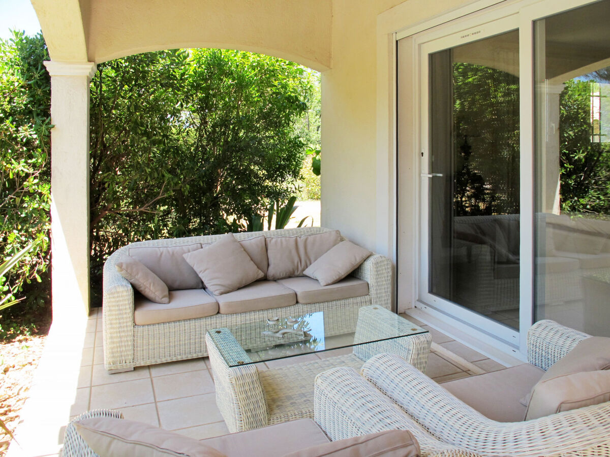 Les Piboules – Maison 6 pers. avec piscine à Callian - Photo 9