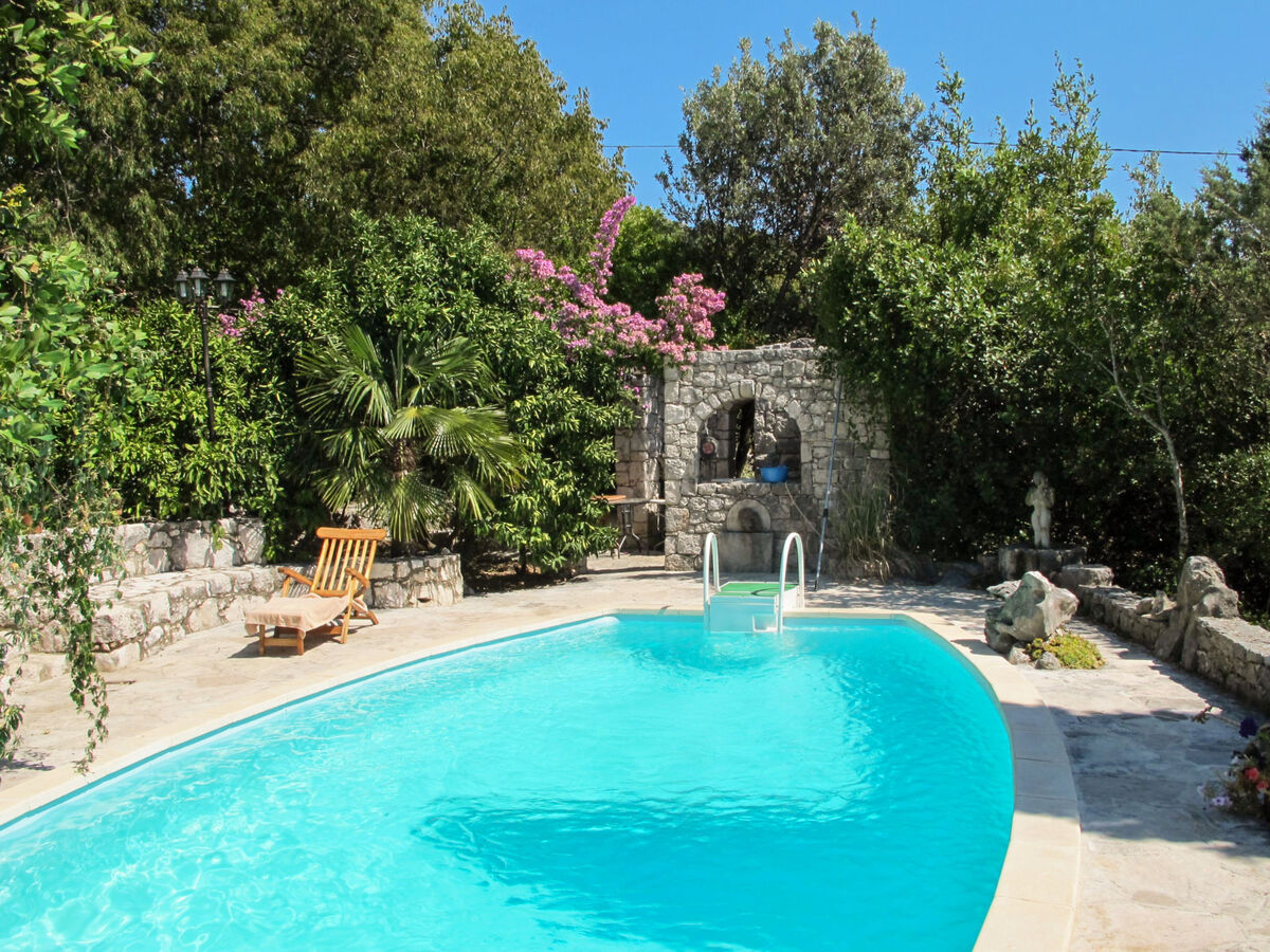 Podcempres, maison 3 étages avec piscine privée - Photo 1