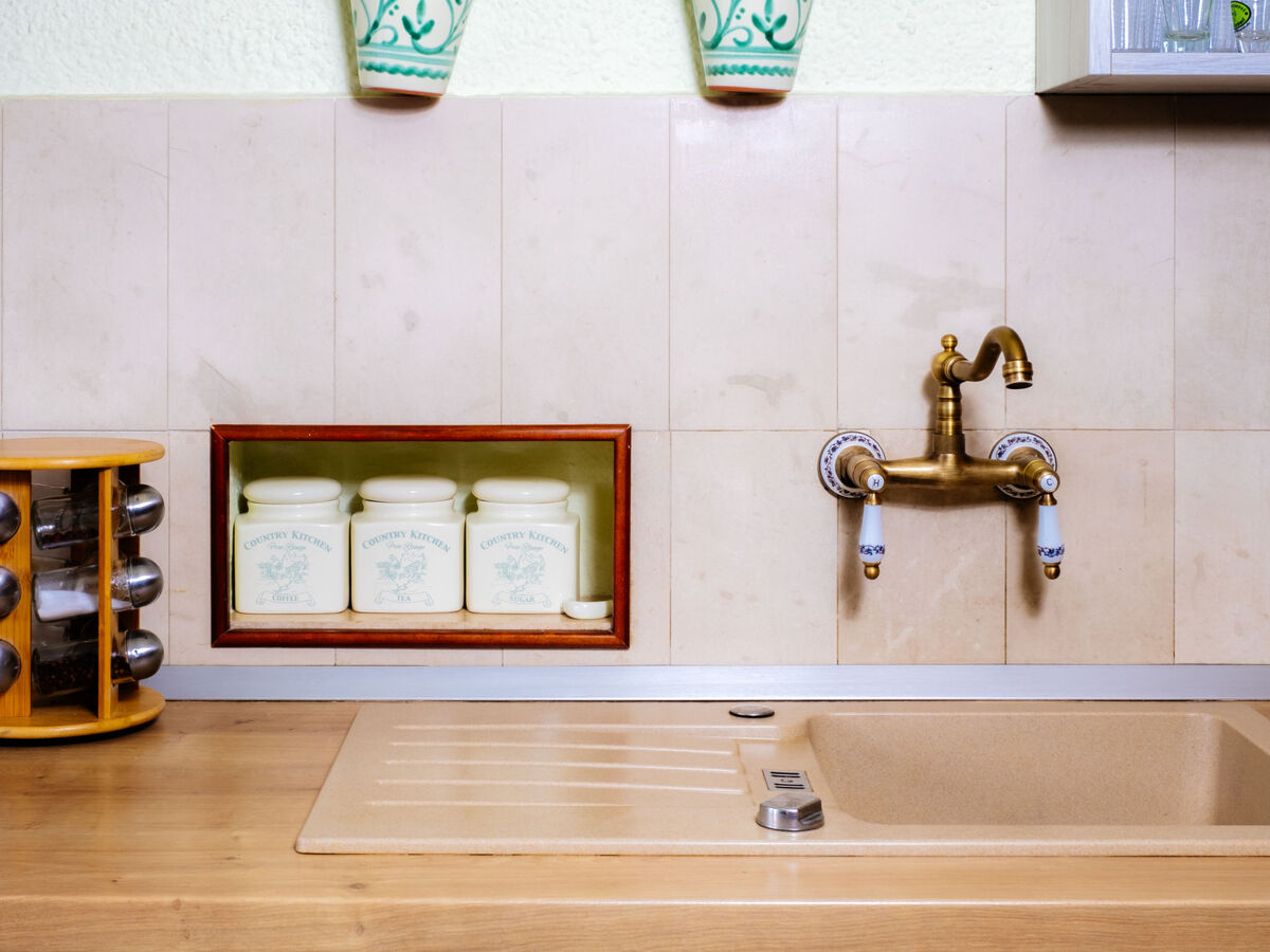Podcempres, maison 3 étages avec piscine privée - Photo 9